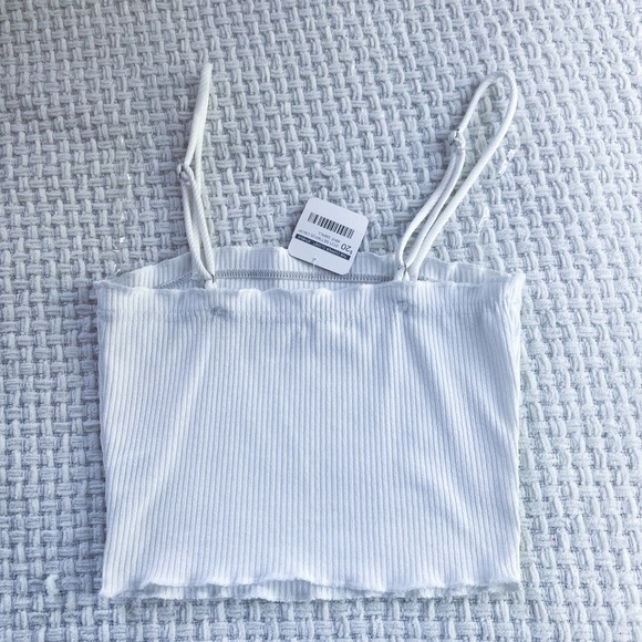 NWT Ribbed Cropped Cami - Picture 3 of 4